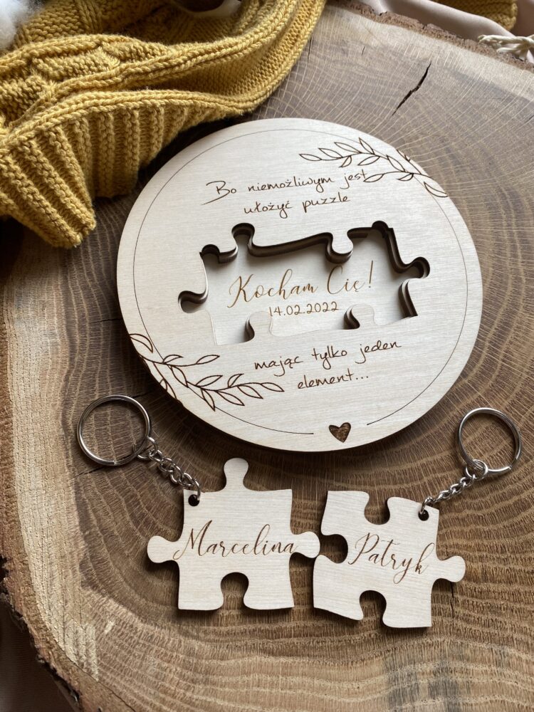 Zestaw walentynkowych breloków puzzle
