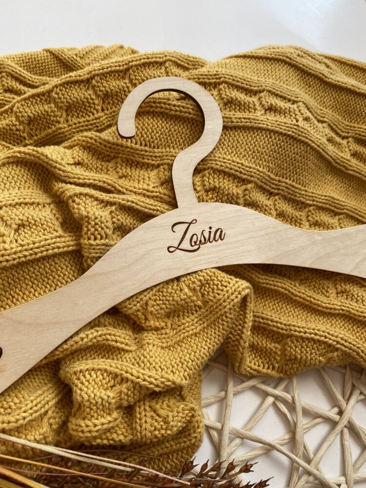 Wieszak dziecięcy z imieniem - obrazek 2