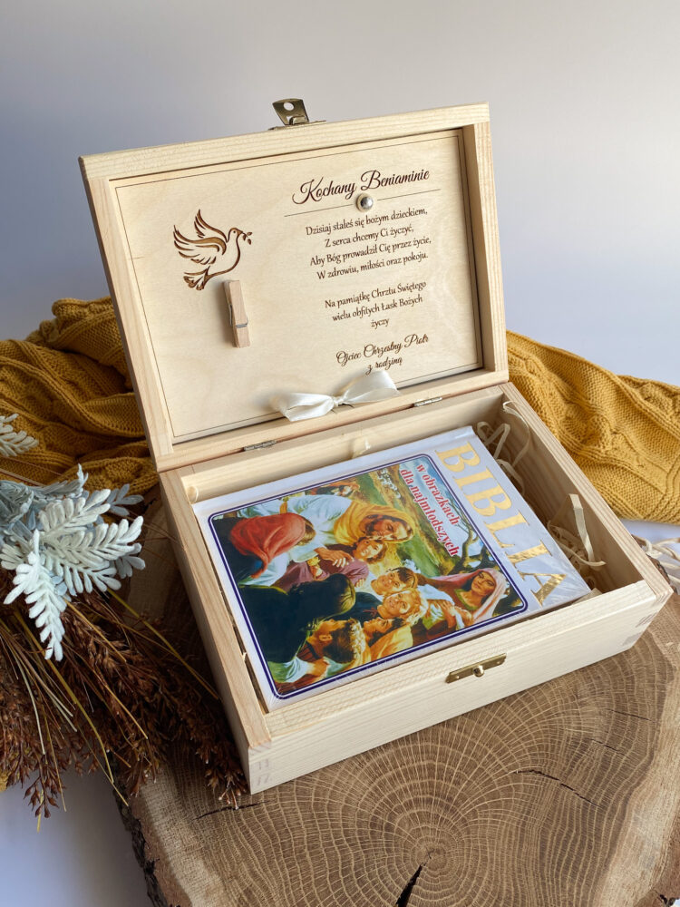 Pamiątka Chrztu Świętego z życzeniami i Biblią - obrazek 2