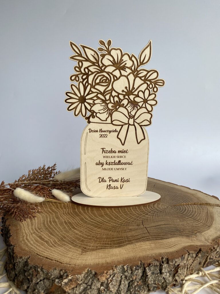 Prezent dzień nauczyciela tabliczka wazon z kwiatami