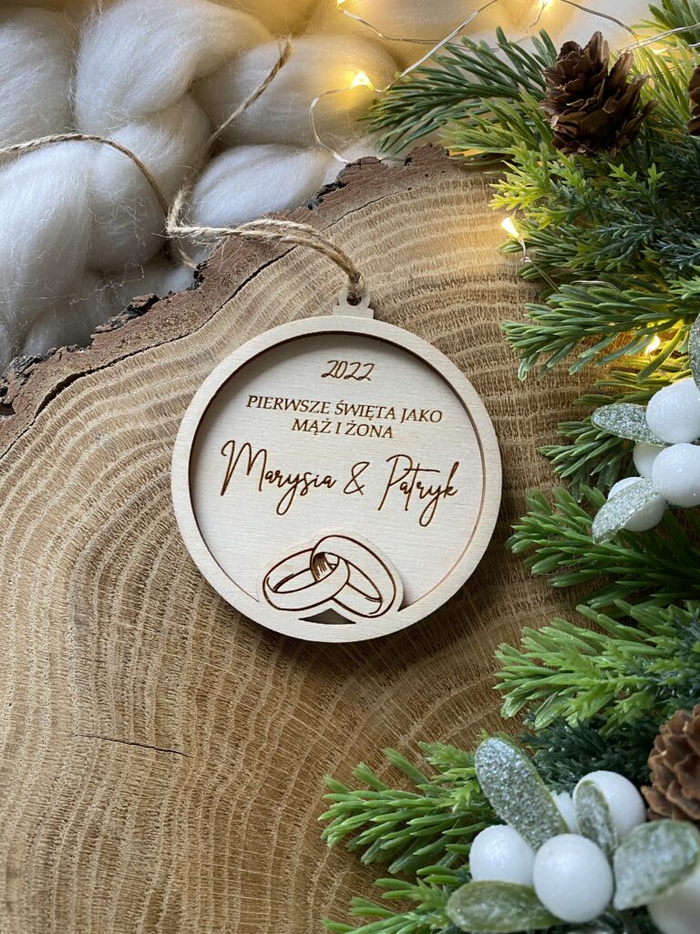 Świąteczna bombka drewniana Mąż i Żona Personalizowana