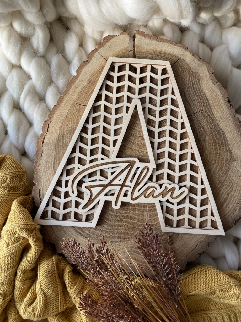 Ażurowa litera 3D z imieniem