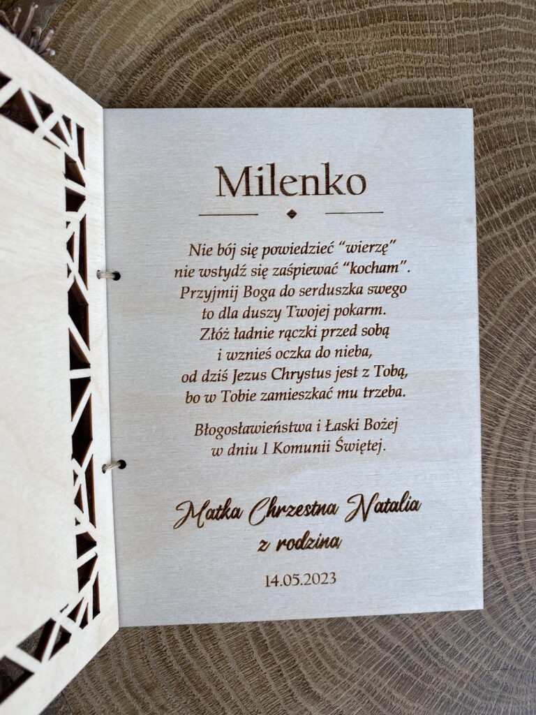 Pamiątka Pierwszej Komunii Świętej Kartka z życzeniami IHS drewniana - obrazek 3