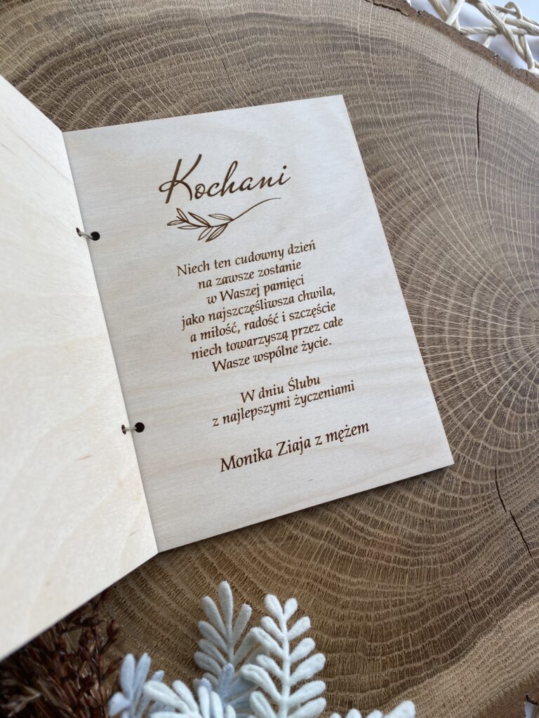 Kartka drewniana na ślub z życzeniami listki personalizowana - obrazek 3