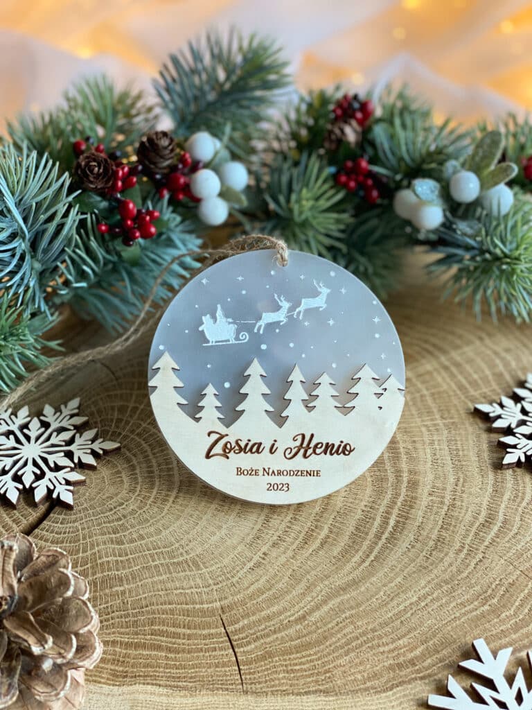 Drewniana bombka z imieniem Święty Mikołaj Boże Narodzenie