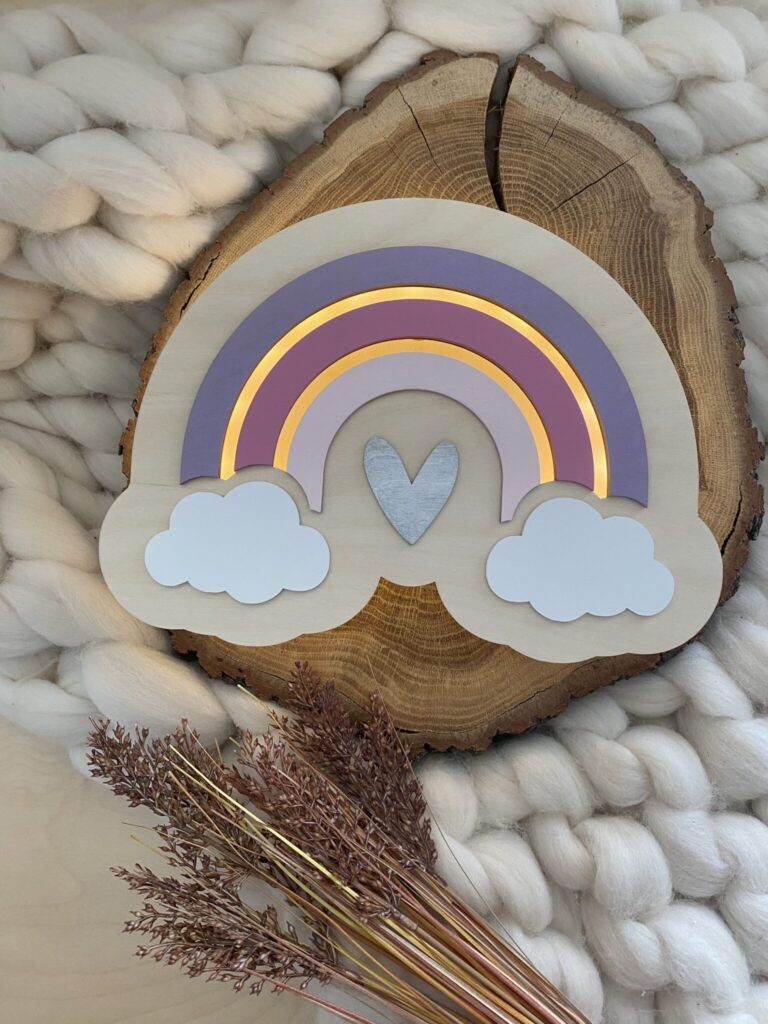 Lampka nocna dla dziecka w kształcie tęczy - obrazek 3