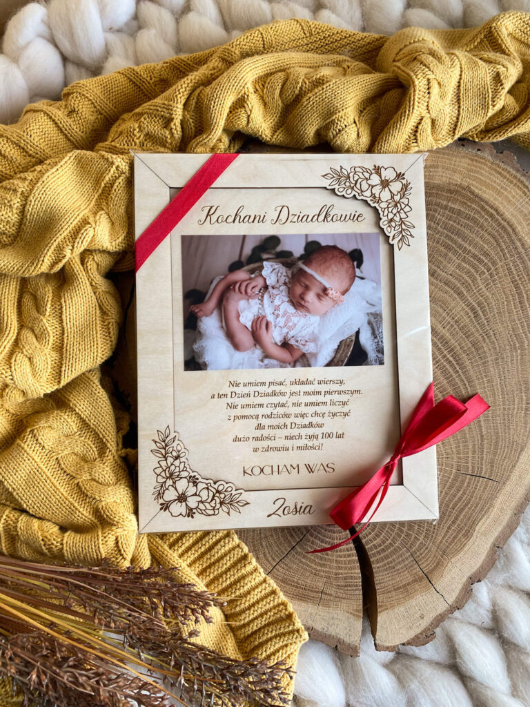 Ramka z życzeniami i zdjęciem na dzień babci i dziadka - obrazek 2