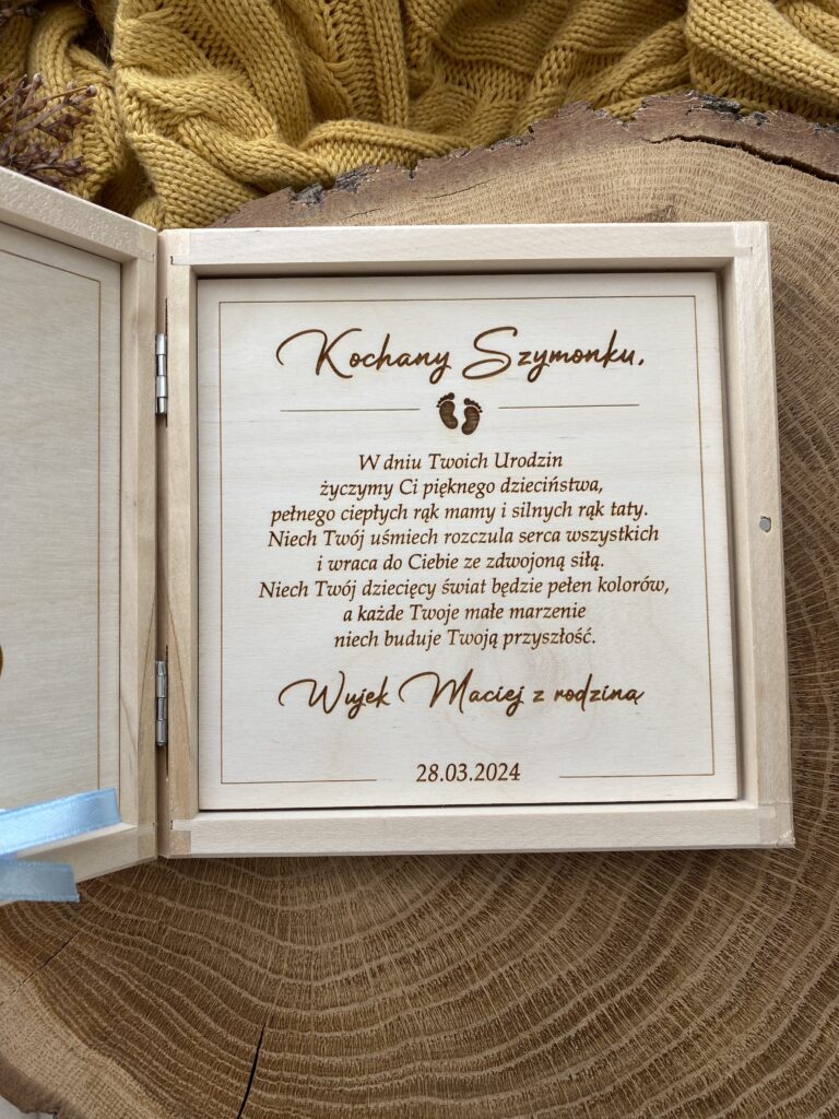 Pudełko z życzeniami urodzinowymi tęcza Roczek - obrazek 4