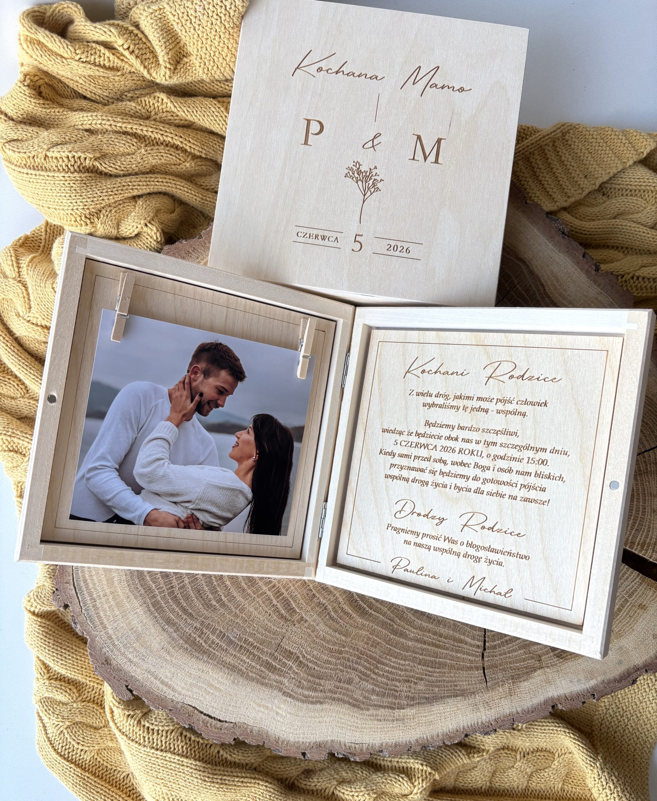 Pudełko z prośbą o błogosławieństwo ze zdjęciem